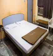 Отель Sree Vaibhav Residency Тирупати Экстерьер фото